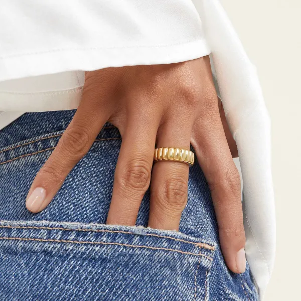 Rings<Mejuri Charlotte Ring