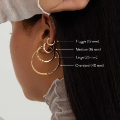 Earrings<Mejuri Tube Huggie Hoops